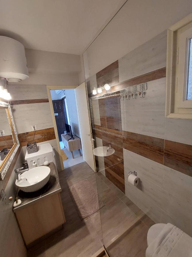 Anatoli Apartment Perama  Bagian luar foto